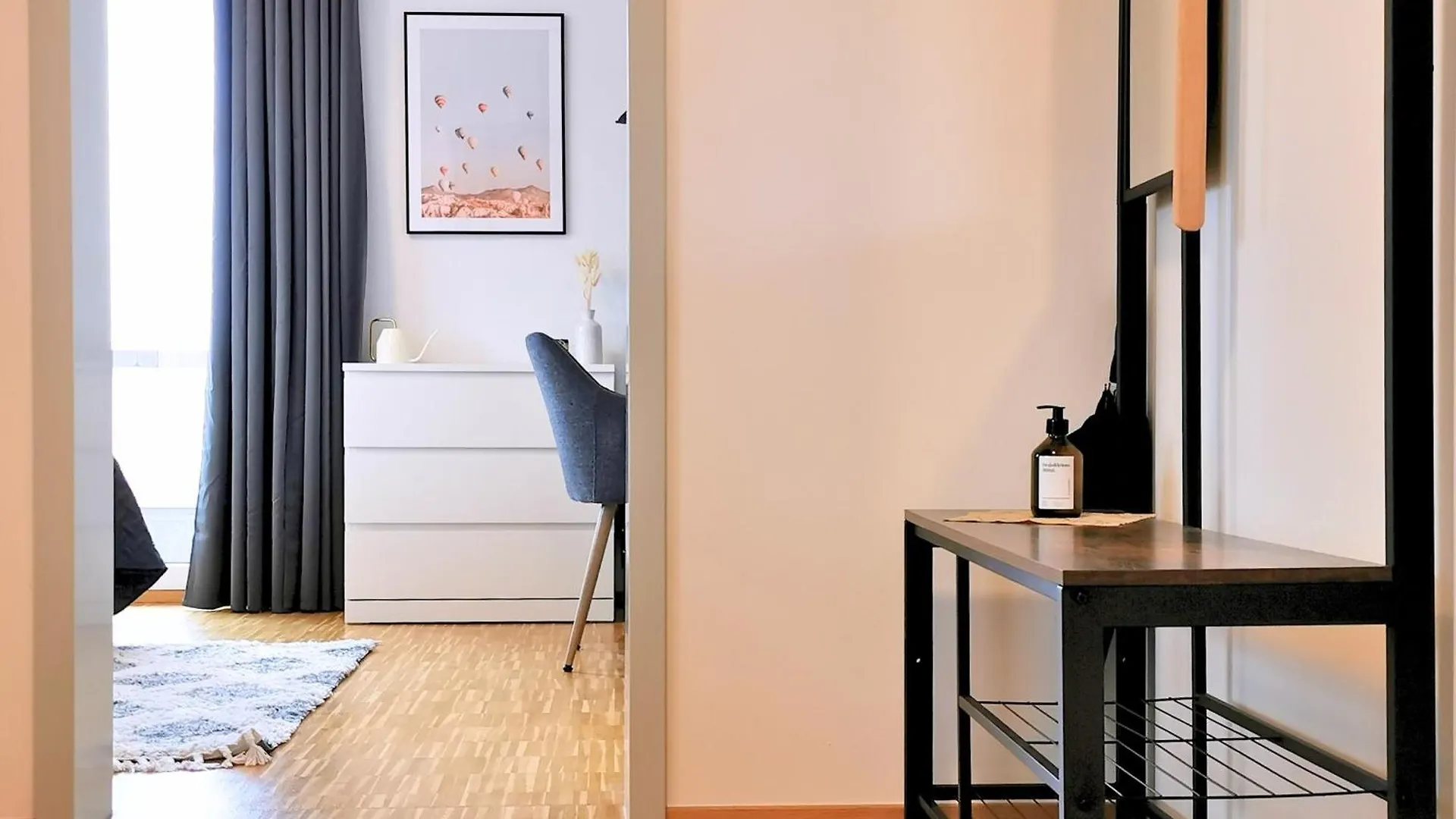 Apartment Fynbos City Penthouse, Dachterrasse, Design-Kueche, Parkplatz Straubing